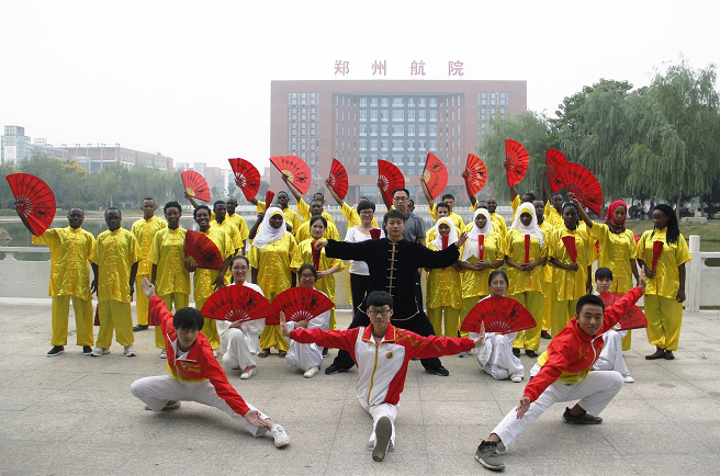 留学生体验中国文化